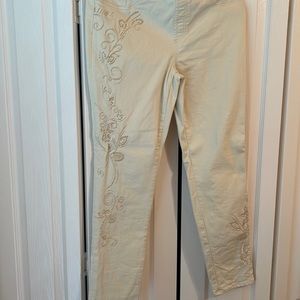 Chico’s white denim pull on, size 1, with embroidery and beads